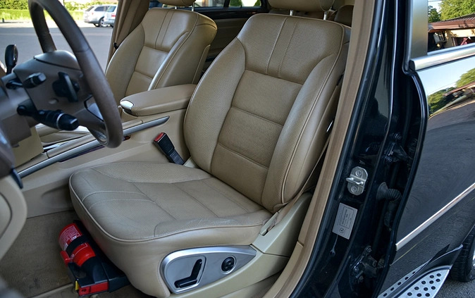 Mercedes-Benz ML cena 49999 przebieg: 330000, rok produkcji 2009 z Brzozów małe 781